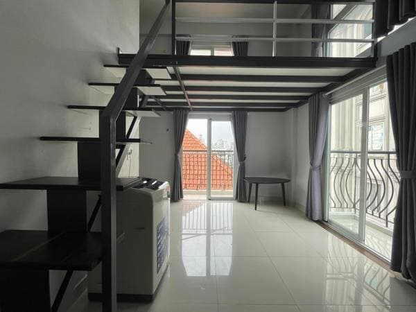 Căn hộ thoáng mát đường Tân Thuận Tây